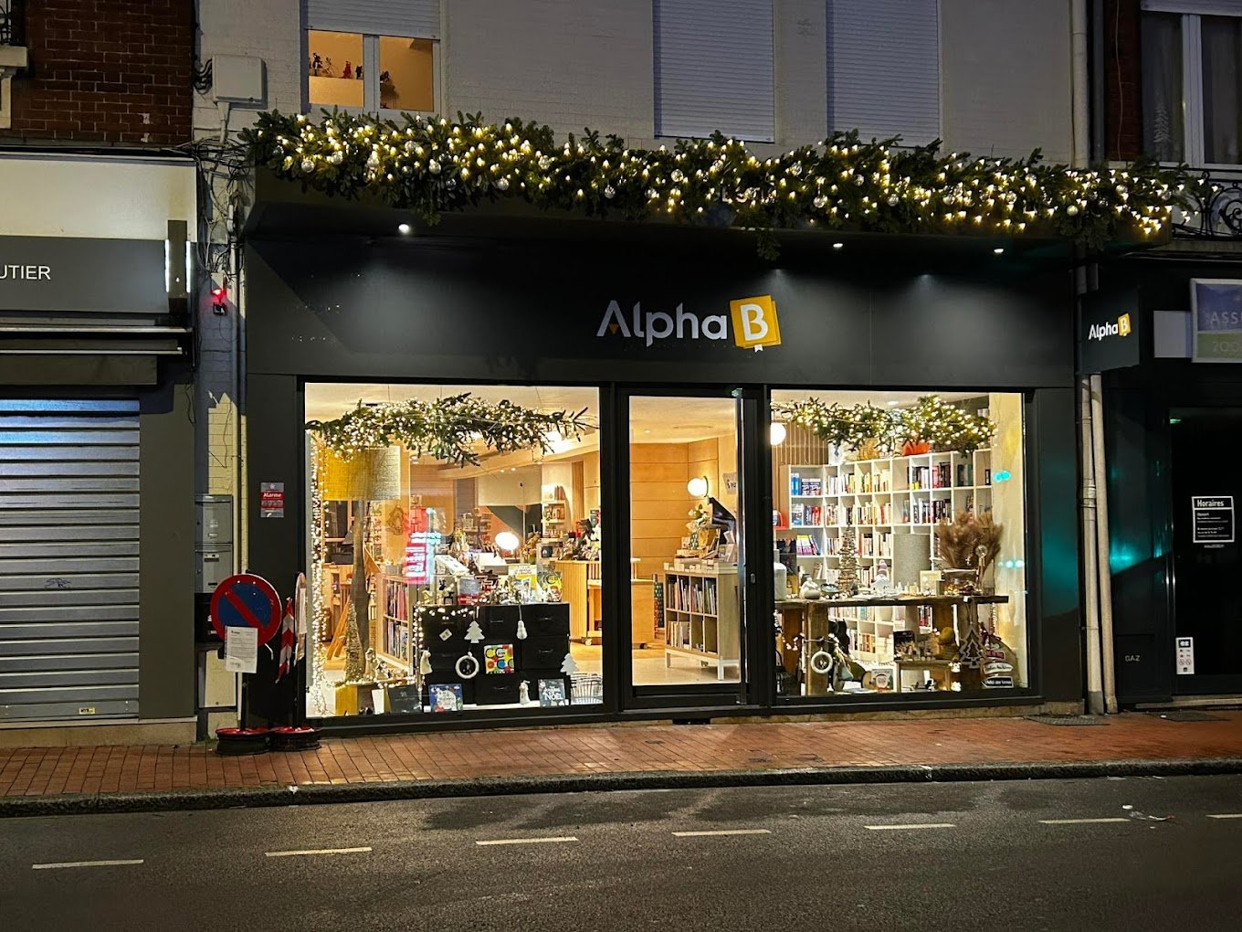 Devanture de AlphaB