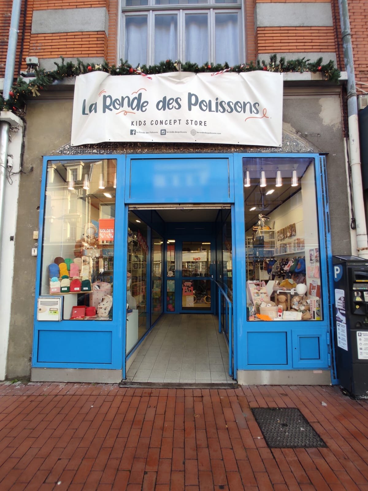Devanture de La Ronde Des Polissons