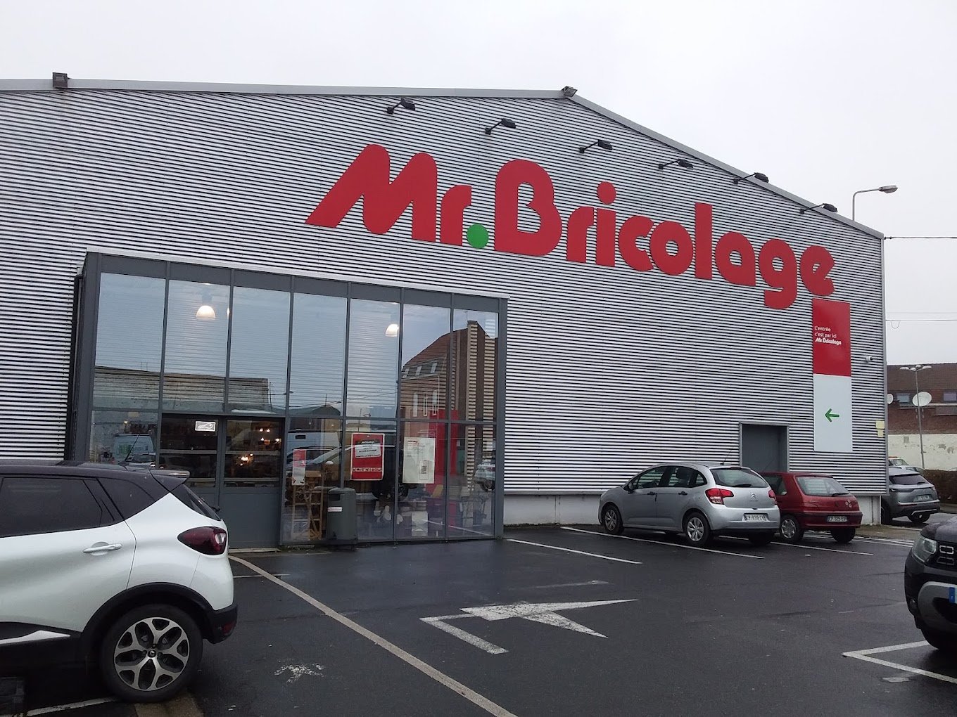 Devanture de Mr Bricolage